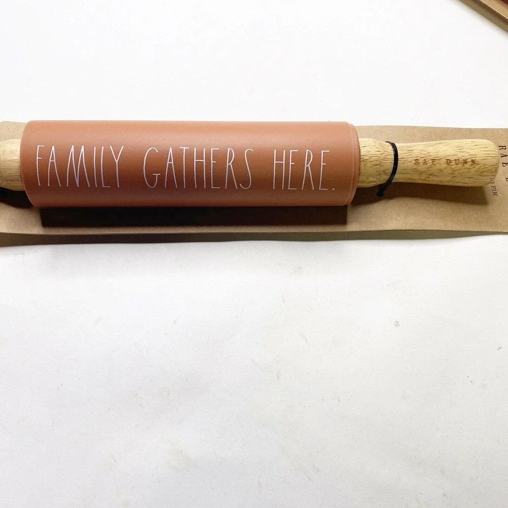 RAE DUNN Thanksgiving Spatula And Rolling Pin Cookie Cutter Baking Set P…